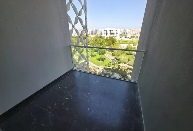LUXURY 2 BHK FF PARK VIEW APARTMENT CLOSE TO TRAM