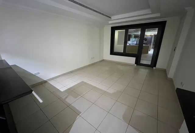 CHEAPEST STUDIO FOR RENT IN PORT WITH BALCONY