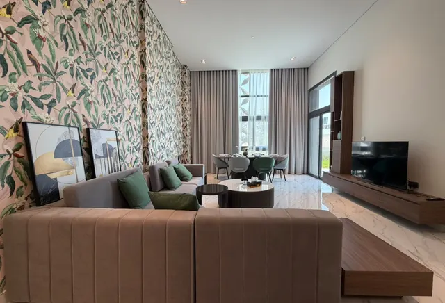 2 BR Furnished Apartment with Private Garden - view 3