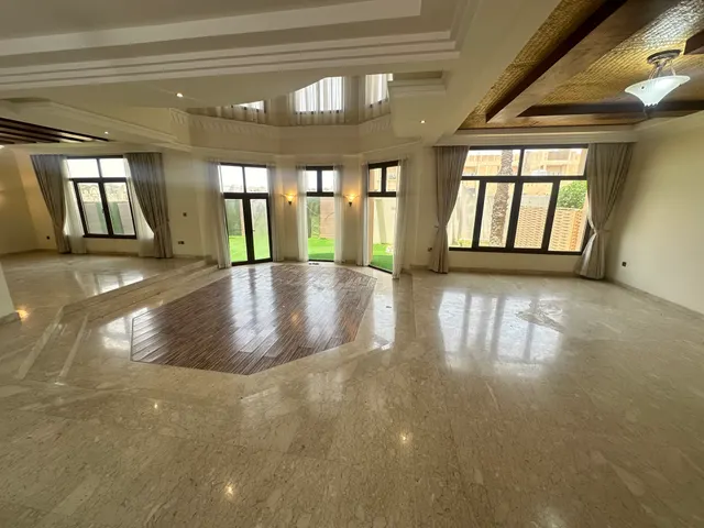 5+Maid Stand Alone Villa Garden View.