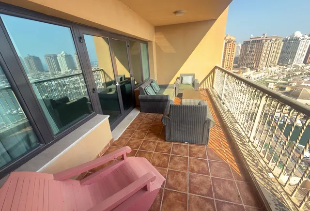 LIMITED TIME OFFER ! FINEST MARINA FRONT 2BHK FF !