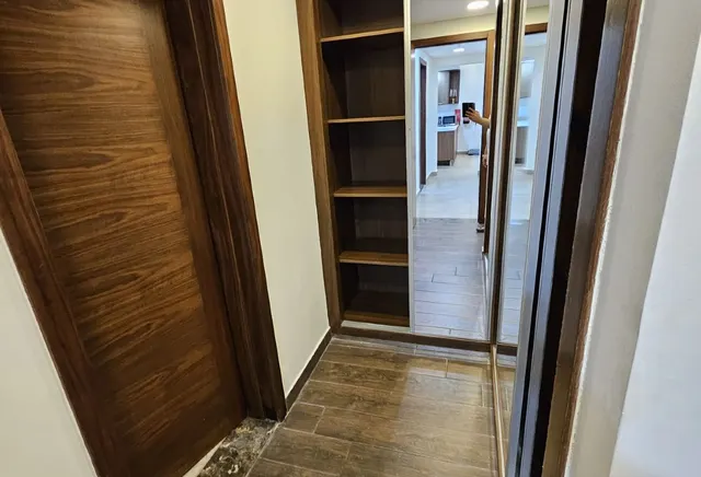 LUXURY 2 BHK FF INCLUDING BILLS CLOSED KITCHEN
