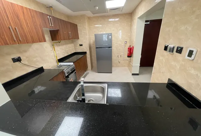 BEAUTIFUL 2 BEDROOM INCLUDING AC BILLS IN FOXHILLS