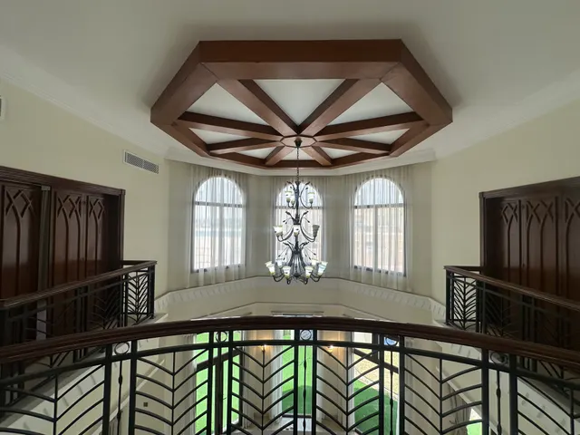 5+Maid Stand Alone Villa Garden View.