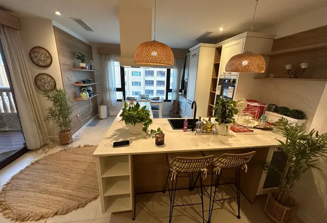 2+Maid Convert Including Bills Marina View