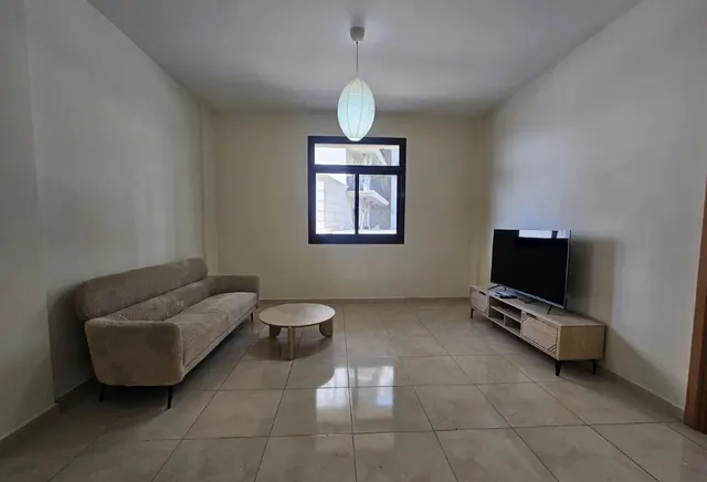 COZY 1BEDROOM FULLY FURNISHED NEAT AND CLEAN