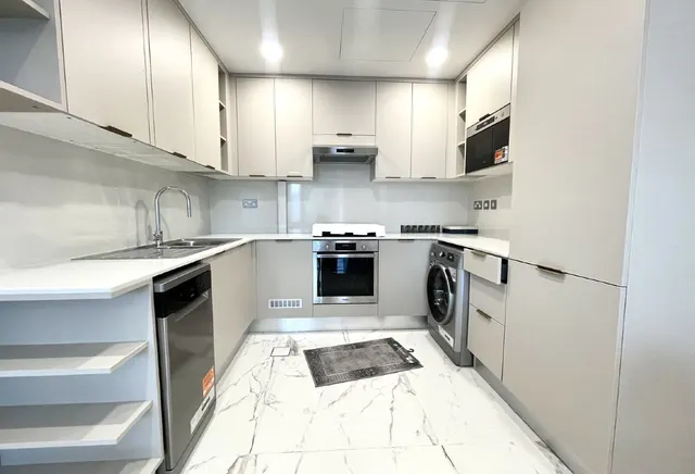 High-Floor Marina Living | 2BR in Lusail
