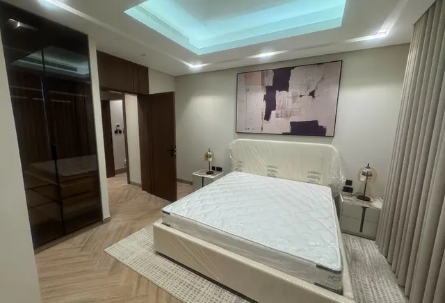 2 BHK | for Sale Huge Private Garden  – Fox Hill