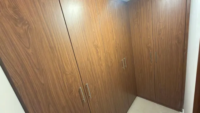 SEMI FURNISHED 1BHK+OFFICE+BALCONY
