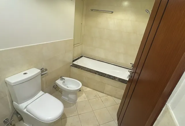 1 BHK 1 month free – Porto Arabia
