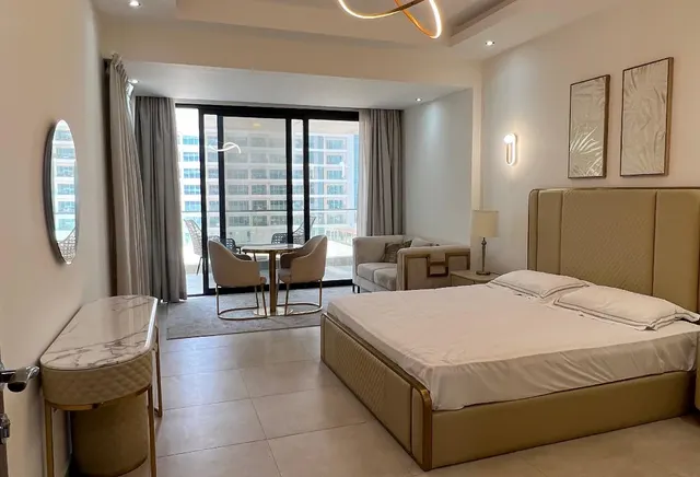 Luxury 1BHK| Bills Included | Sea and Pool View