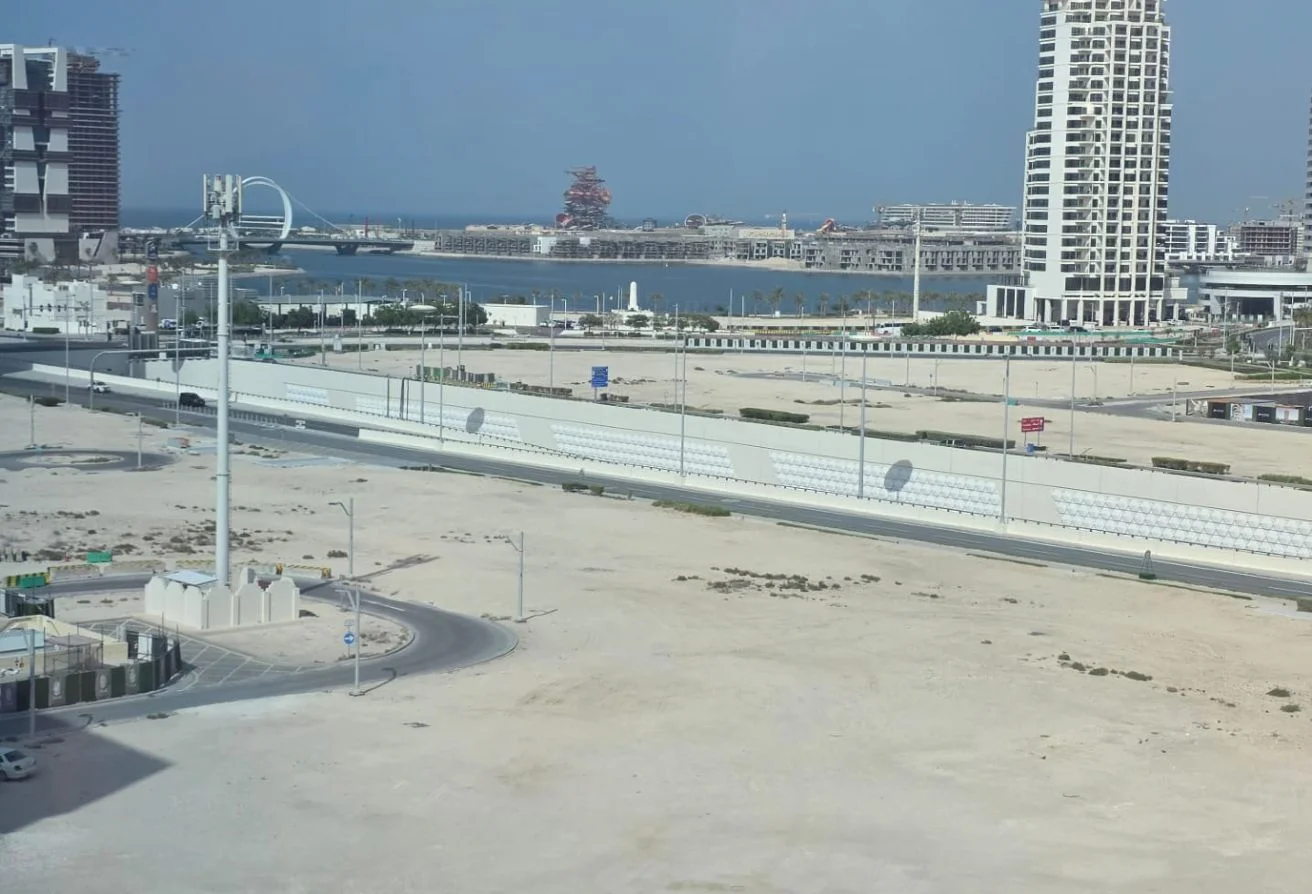 BRAND NEW 2 BHK FF WITH MAID ROOM SEA VIEW - view 3