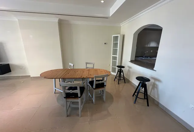 1 Bedroom Furnished Higher Floor Side Marina View