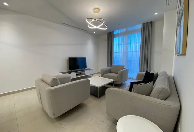 Sea view 1 BHK | Floresta Gardens | Bills Incl.