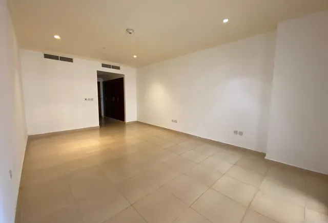 Semi-Furnished 1 Bedroom | Porto Arabia | Balcony