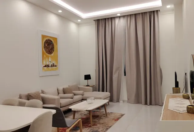 Bills Inc I 1 BHK I FF I Balcony I pool