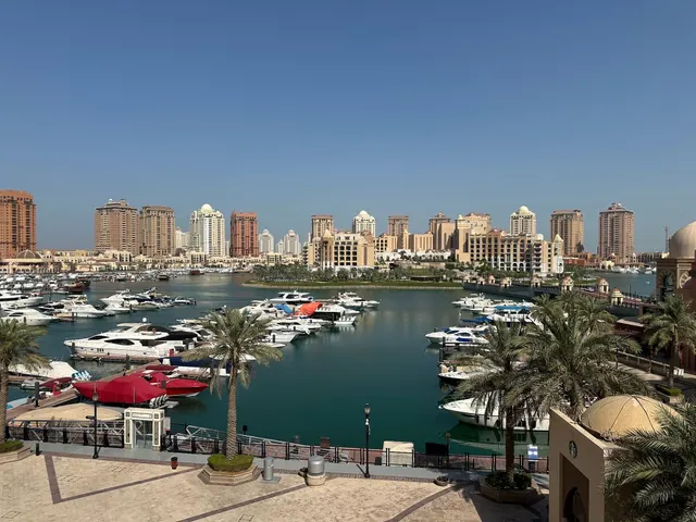 SPACIOUS TOWNHOUSE | MARINA VIEW | TRIPLEX | FF