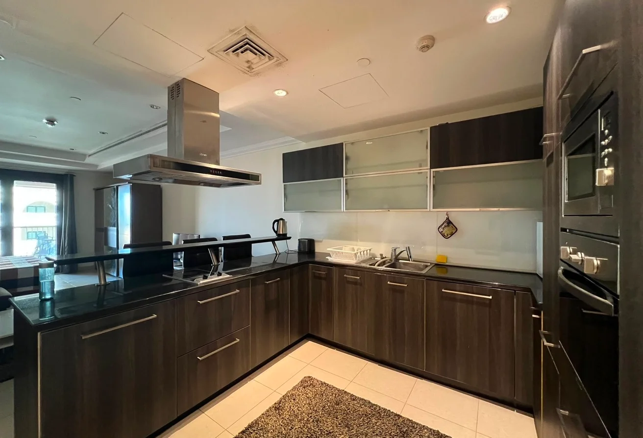 SPACIOUS STUDIO | HUGE BALCONY | FURNISHED