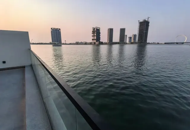 Own World-class Waterfront 5BR Villa Direct Sea