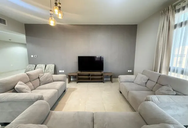 3bhk furnished in foxhill north only in 9000 exclu