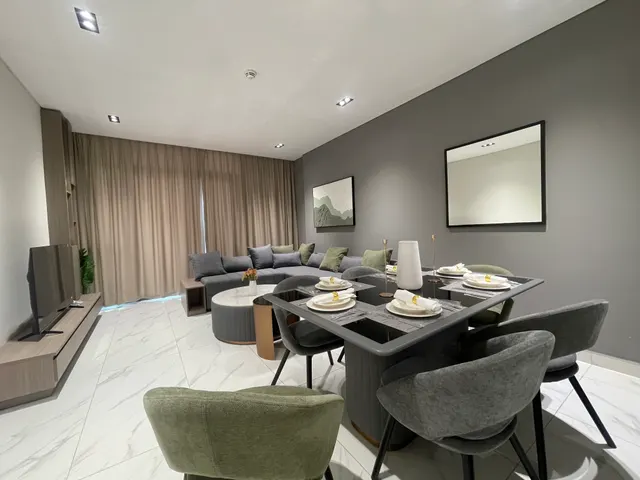 LAVISH BRAND NEW FF 2BED ROOM APARTMENT IN LUSAIL