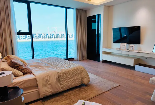 5 Bedroom Beach Front Villa 0% DP 9 Year Payment