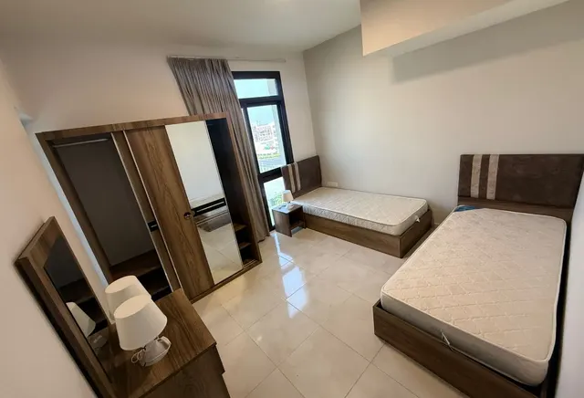 3bhk furnished in foxhill north only in 9000 exclu