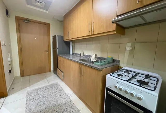 ELEGANT STUDIO FULLY FURNISHED IN FOXHILLS @ 4295