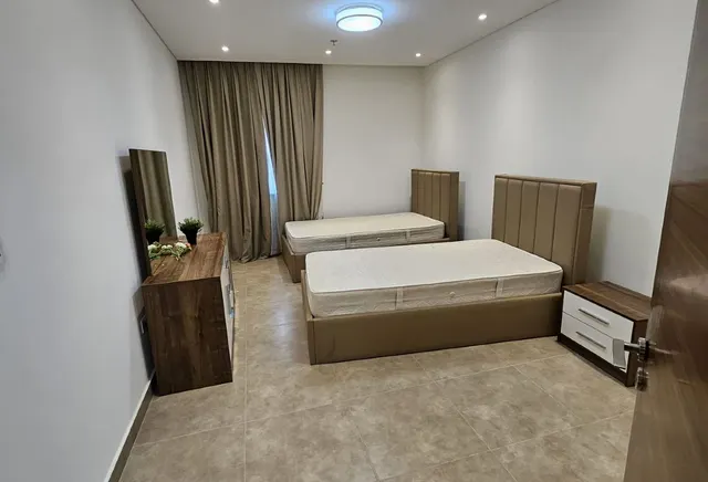AMAZING 2 BHK FF NEAR TO TRAM AND GROCERY STORES