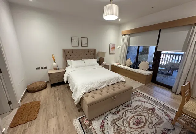 2+Maid Convert Including Bills Marina View