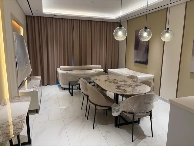 LUXURIOUS 2BHK FURNISHED WITH BALCONY