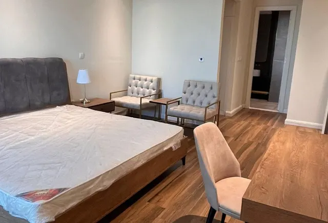 Spacious 3 Bed + Maid in Floresta Gardens | 40% DP