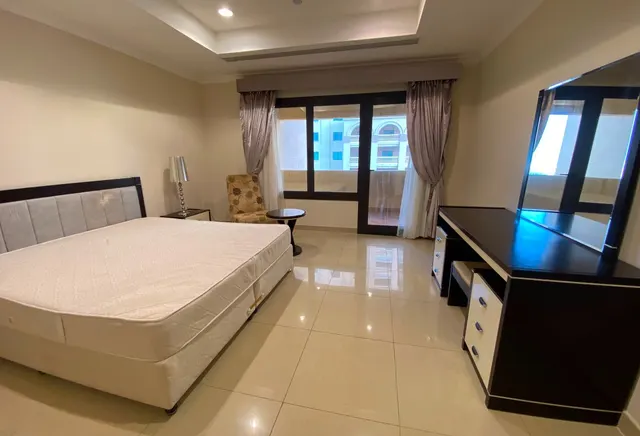 1 Bedroom + Office | Porto Arabia | Balcony