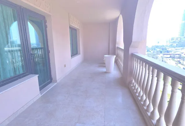 Spacious Studio| Fully Furnished| With Balcony