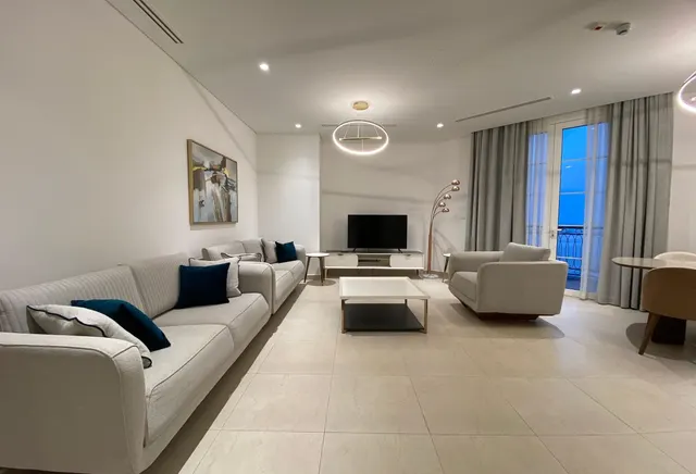 Sea View | 2 Bedroom + Maid | Floresta Gardens