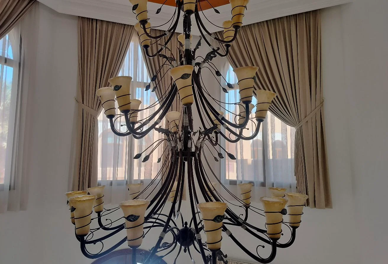 LAGOONA Semi Furnished 5 Bedroom Villa with Maid