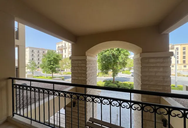 Studio fully furnished 4500 including bills foxhil