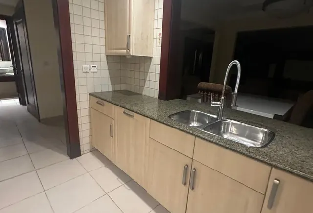 Fully Furnished 1 Bedroom | Porto Arabia | 137 SQM