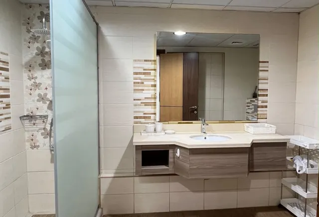 STUNNING 1BR IN LUSAIL MARINA WITH SEA VIEW