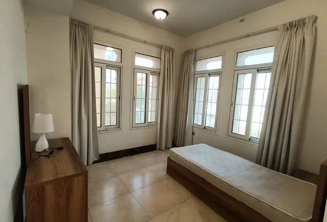 Spacious 3 BHK + Maid Fully Furnished Apartment