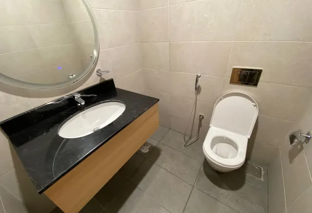 Sea view 1 BHK | Floresta Gardens | Bills Incl.