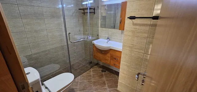 COZY ONE BEDROOM UN FURNITURE APARTMENT