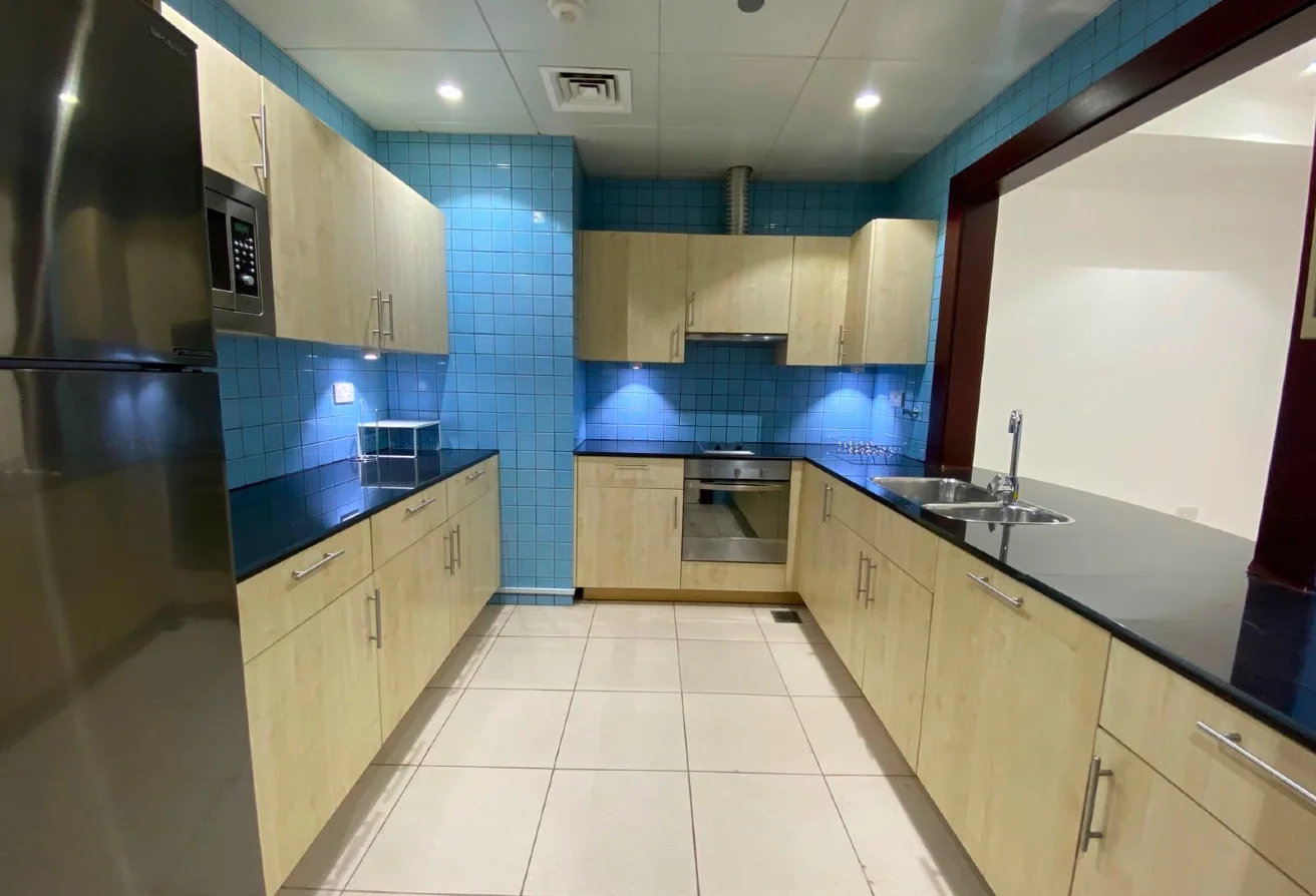 1BHK  Semi-Furnished Apartment | Porto arabia