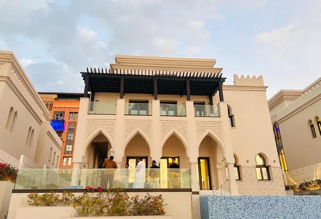 Exclusive 5BR Stand-Alone Villa|Private Beach/Pool