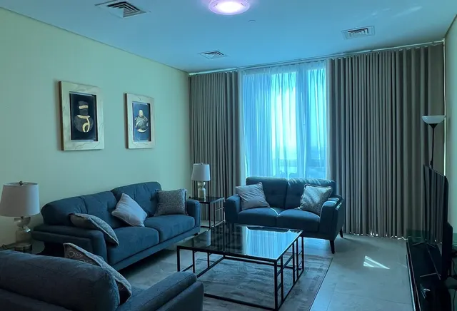 AMAZING 2BHK +MAID FULLY FURNISHED WITH SEA MARINA