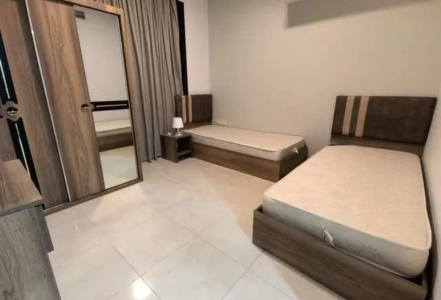 Exclusive Deal Fully Furnished 3BHK Prime location