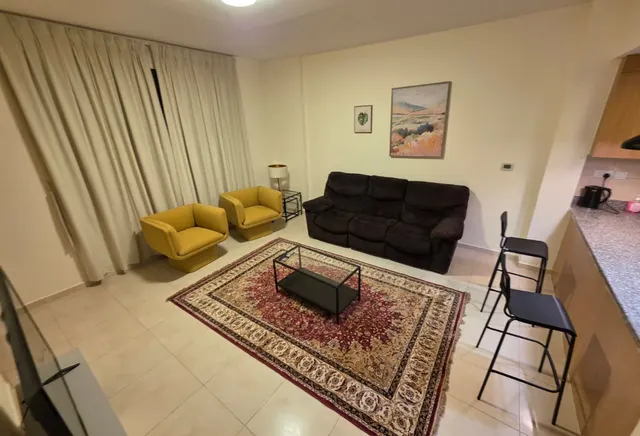 ELEGANT 1BEDROOM FULLY FURNISHED WITH BALCONY