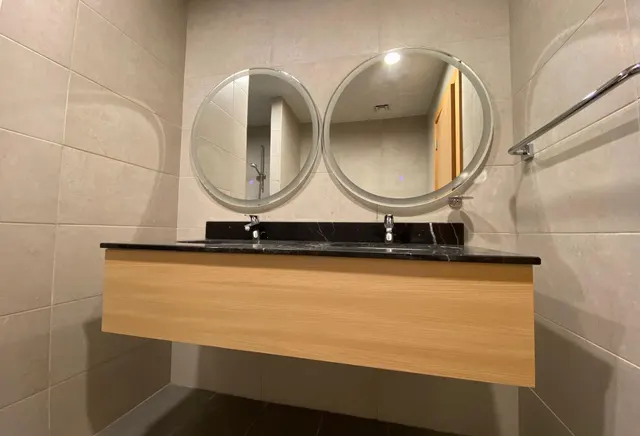 Sea view 1 BHK | Floresta Gardens | Bills Incl.
