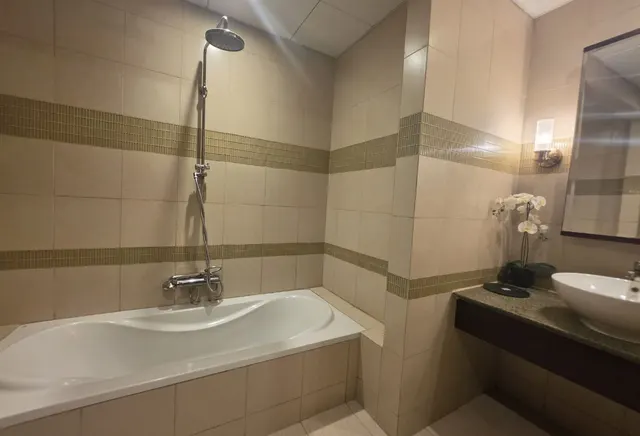 High Floor 2BR | Fully Furnished | Porto Arabia