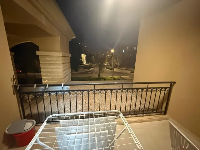 LIMITED TIME OFFER STUDIO FULLY FURNISHED BALCONY